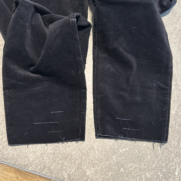 Chaser Corduroy Velour Black Cropped Pants Jeans Size SMALL NWT - Picture 3 of 6